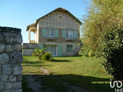 /international/fr/le-chateau-d-oleron-charente-310100432051/