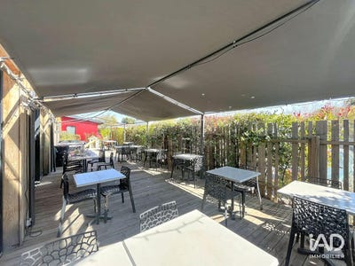 /international/fr/lambesc-provence-alpes-cote-d-azur-310106686860/