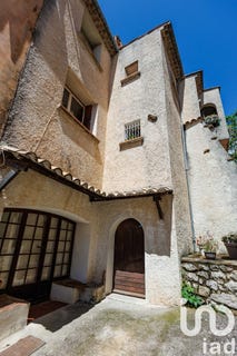 /international/fr/la-cadiere-d-azur-provence-alpes-cote-d-azur-310100438877/