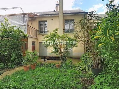 /international/fr/joue-les-tours-centre-val-de-loire-310108056193/