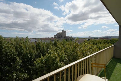 /international/fr/narbonne-languedoc-roussillon-310107625476/