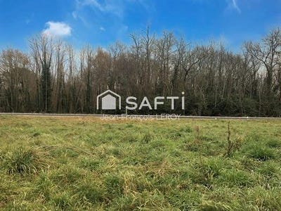 /international/fr/saint-aubin-de-medoc-aquitaine-310109204589/