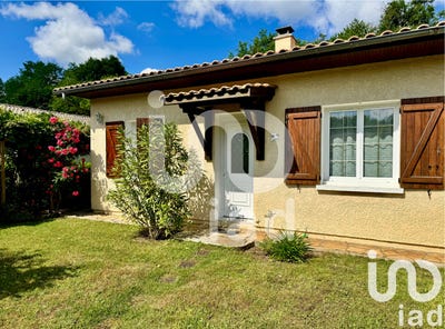 /international/fr/castelnau-de-medoc-aquitaine-310100275964/