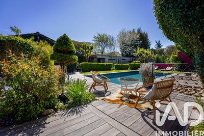 /international/fr/bourg-en-bresse-rhone-310106743953/