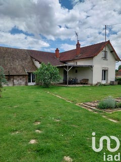 /international/fr/saint-bonnet-en-bresse-burgundy-310099945803/?lang=zh-cn