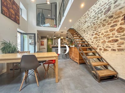 /international/fr/barjac-midi-pyrenees-310108314816/