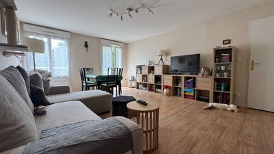 /international/fr/la-roche-sur-yon-pays-de-la-loire-310109847821/