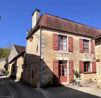 /international/fr/nanteuil-en-vallee-charente-310108264781/