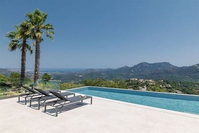 /international/fr/les-adrets-de-l-esterel-provence-alpes-cote-d-azur-310100877873/?lang=fr