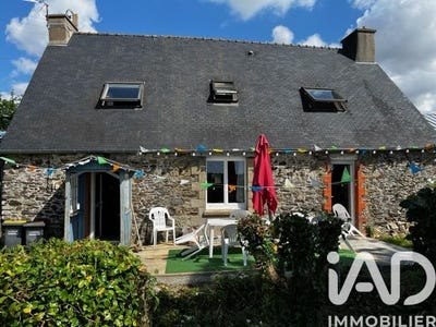 /international/fr/saint-caradec-brittany-310108514278/