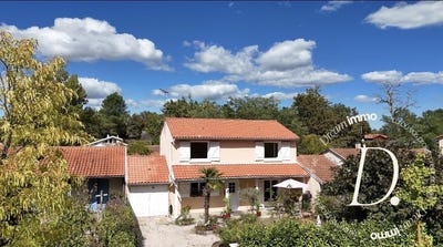 /international/fr/lesperon-aquitaine-310120010225/