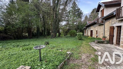 /international/fr/ecole-valentin-franche-comte-310106512046/