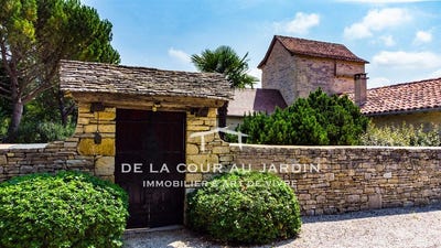 /international/fr/caylus-midi-pyrenees-310101105391/?lang=en