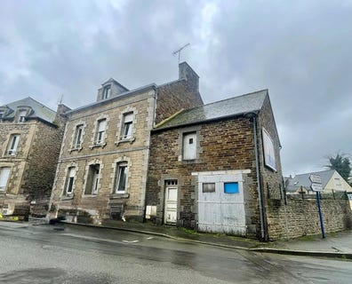 /international/fr/plenee-jugon-brittany-310108376470/