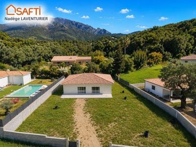 /international/fr/sarrola-carcopino-corsica-310107273716/