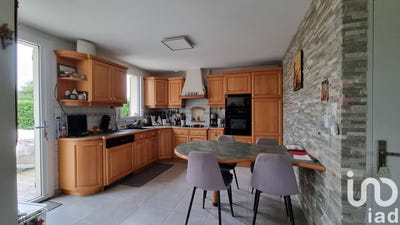 /international/fr/vair-sur-loire-pays-de-la-loire-310100232906/