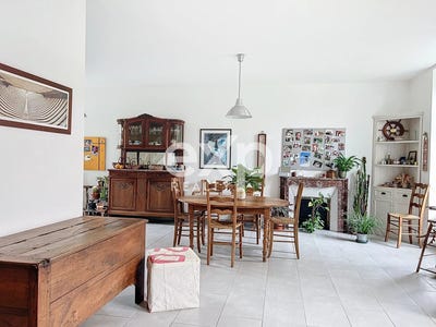 /international/fr/cugand-pays-de-la-loire-310099006476/