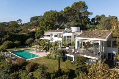 /international/fr/valbonne-provence-alpes-cote-d-azur-310101380963/?lang=it
