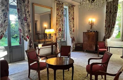 /international/fr/beaucaire-languedoc-roussillon-310108673949/?lang=pt