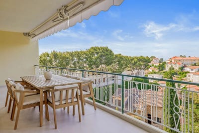 /international/fr/le-cannet-midi-pyrenees-310099657172/