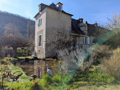 /international/fr/marcillac-vallon-midi-pyrenees-310108954893/