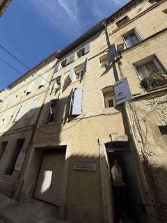 /international/fr/beaucaire-languedoc-roussillon-310107362347/