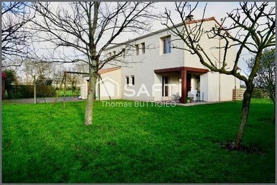 /international/fr/montaigu-vendee-pays-de-la-loire-120097559480/
