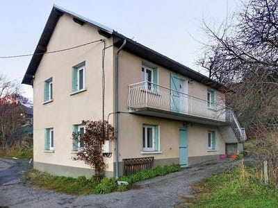 /international/fr/benevent-et-charbillac-provence-alpes-cote-d-azur-310104043905/