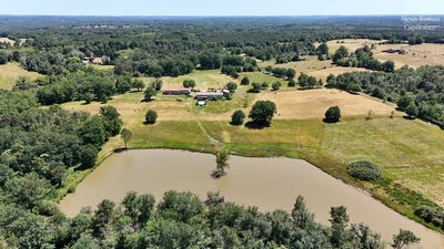 /international/fr/echourgnac-aquitaine-310109095071/