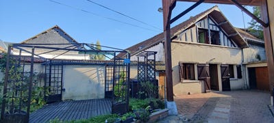 /international/fr/chartres-centre-val-de-loire-310100493663/
