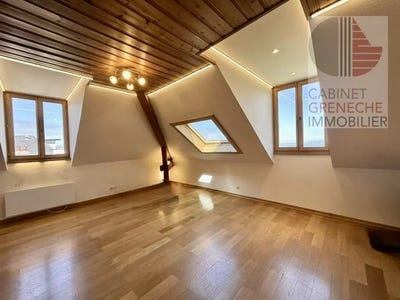 /international/fr/evian-les-bains-rhone-310108292714/