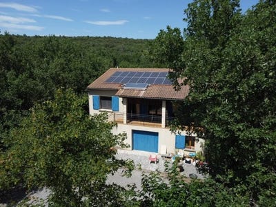 /international/fr/saint-hippolyte-du-fort-languedoc-roussillon-310108314859/
