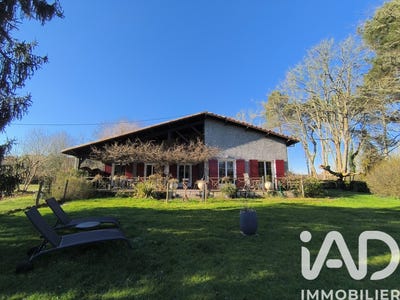/international/fr/cabanac-et-villagrains-aquitaine-310106937168/