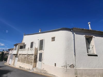 /international/fr/saussines-languedoc-roussillon-310107906205/