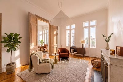 /international/fr/bordeaux-ile-de-france-310108594730/