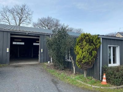 /international/fr/feneu-pays-de-la-loire-310108289213/