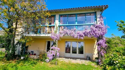 /international/fr/nontron-aquitaine-310103643956/