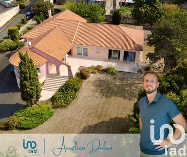 /international/fr/mirebeau-auvergne-310101921631/