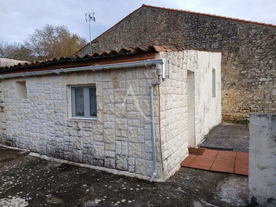 /international/fr/saint-vaize-charente-310104472477/