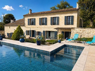 /international/fr/saint-emilion-aquitaine-310108789326/