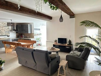 /international/fr/joue-sur-erdre-pays-de-la-loire-310099971797/?lang=zh-tw