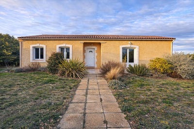 /international/fr/lauraguel-languedoc-roussillon-310105898087/