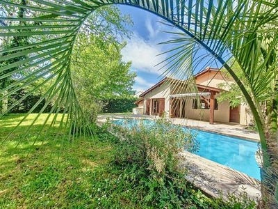 /international/fr/martillac-aquitaine-310098976240/