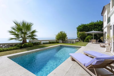 /international/fr/roquebrune-cap-martin-hh-13692873-roquebrune-cap-martin-provence-alpes-cote-d-azur-310100957553/