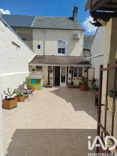 /international/fr/bourges-centre-val-de-loire-310107914440/