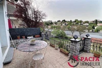 /international/fr/lacrouzette-midi-pyrenees-310107949044/
