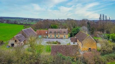 /international/fr/saint-jean-d-asse-pays-de-la-loire-310104844827/
