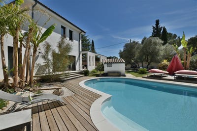 /international/fr/nages-et-solorgues-hh-16141071-nages-et-solorgues-languedoc-roussillon-310107293781/