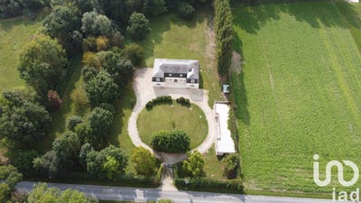 /international/fr/la-chapelle-lasson-ardennes-310097899736/?lang=it