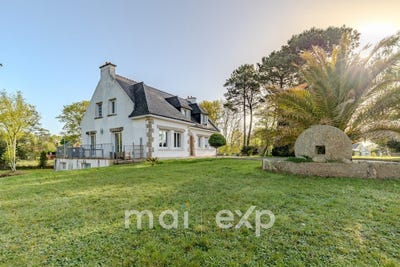 /international/fr/merlevenez-brittany-310108677535/